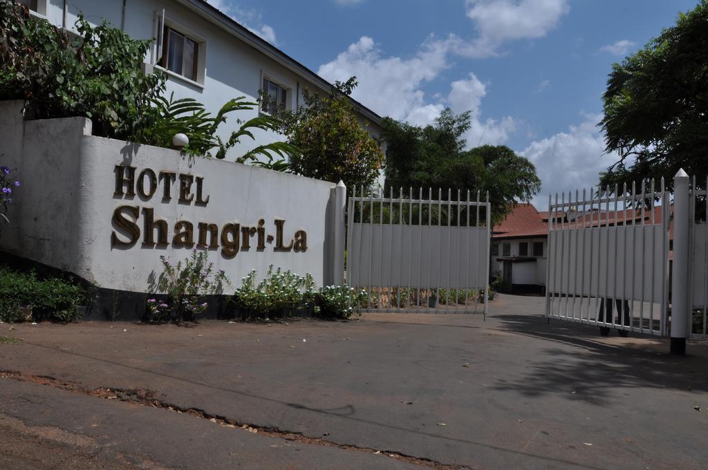 קמפאלה Shangri-La Hotel Uganda מראה חיצוני תמונה